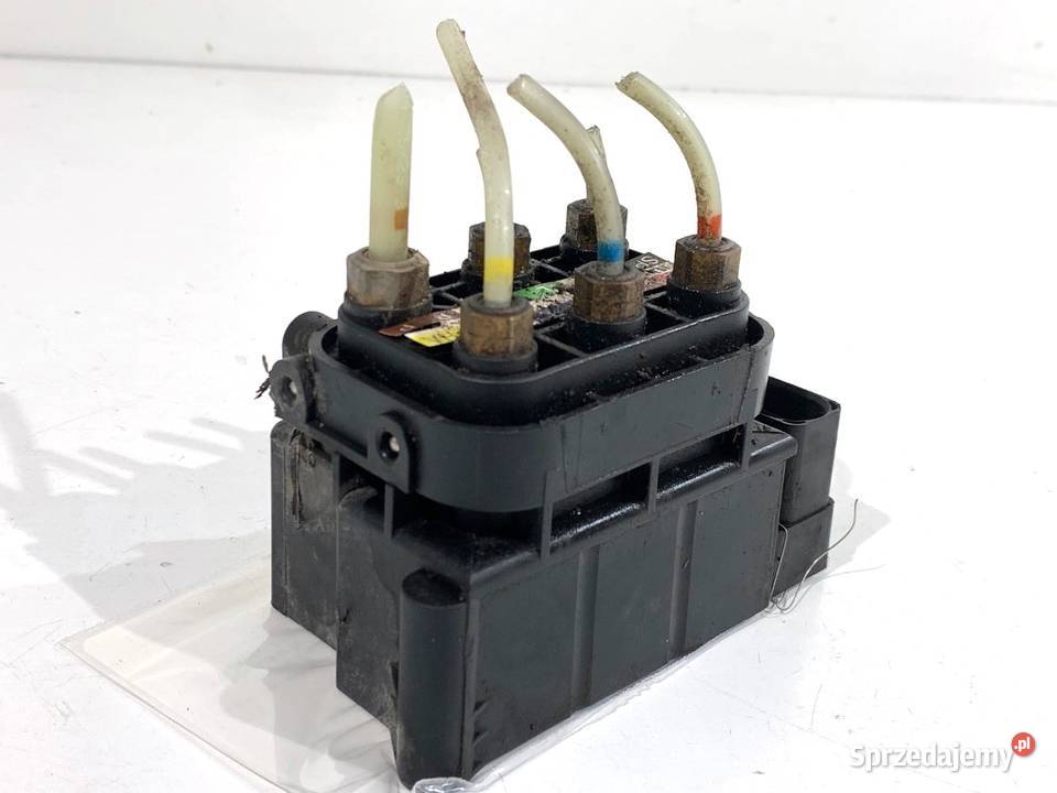 ROZDZIELACZ ZAWIESZENIA A2123200358 Rozdzielacze sprzedam