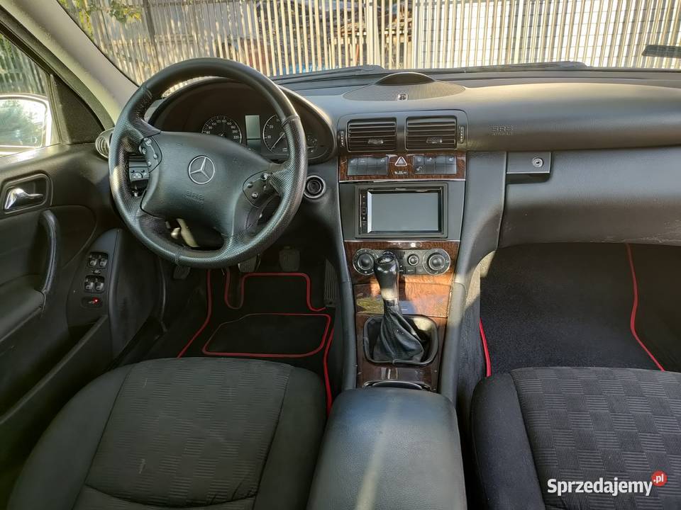 MercedesBenz klasa C 2005 sedan 18 kompressor