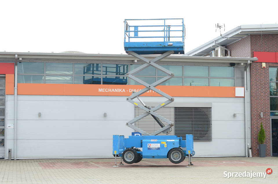 Podnośnik nożycowy GENIE GS 2668 RT 224