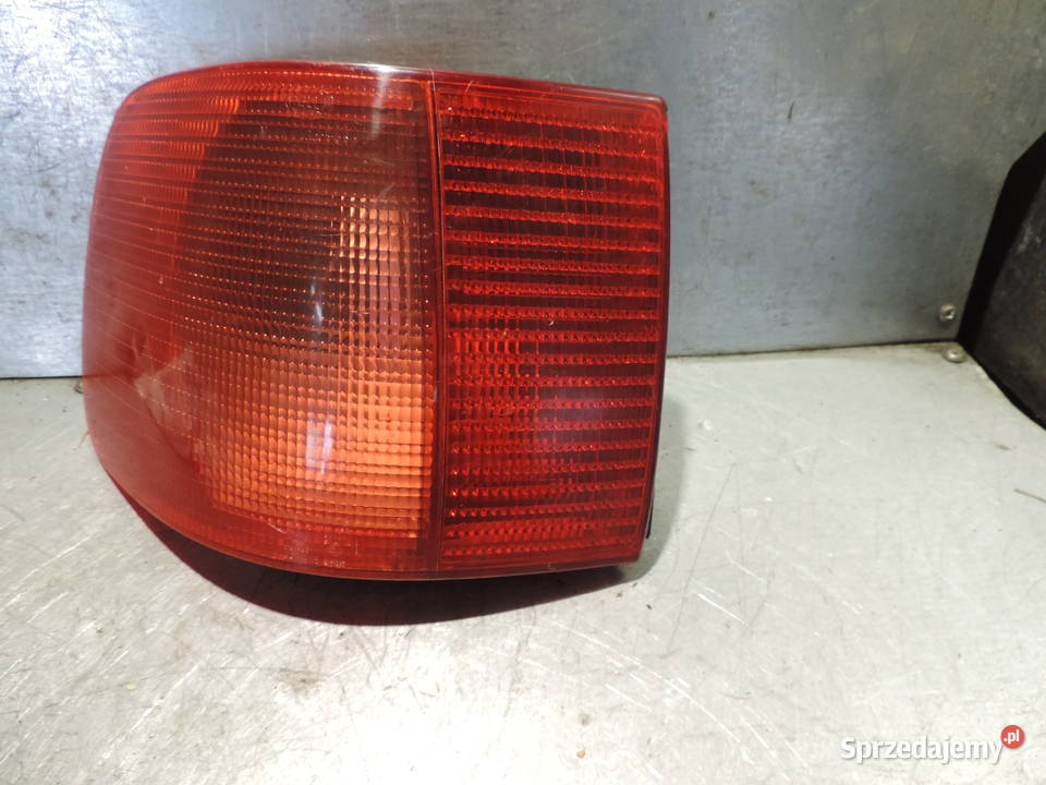 AUDI A6 C4 SEDAN LAMPA TYŁ LEWA 4A5945095B