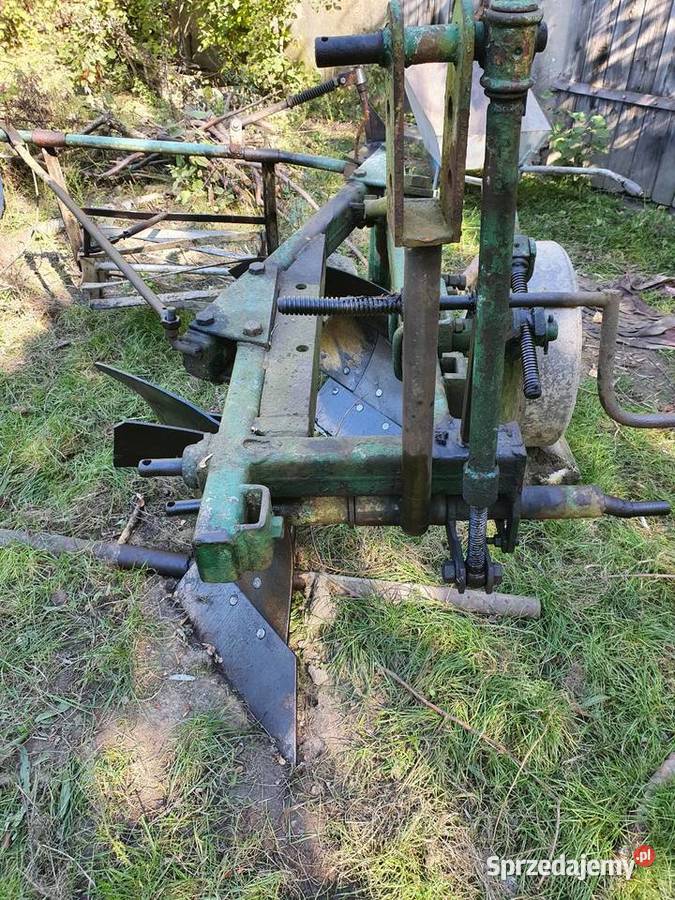 Pług 2 skibowy unia Grudziądz łódzkie Łopatki