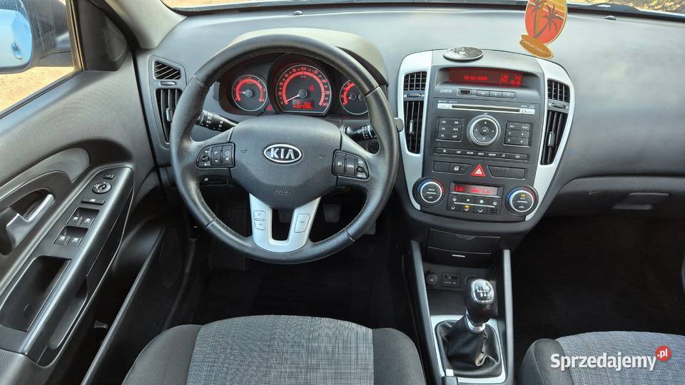 Kia Ceed Lift 16 Crdi 90 Zamiana wielofunkcyjna kierownica Zamość