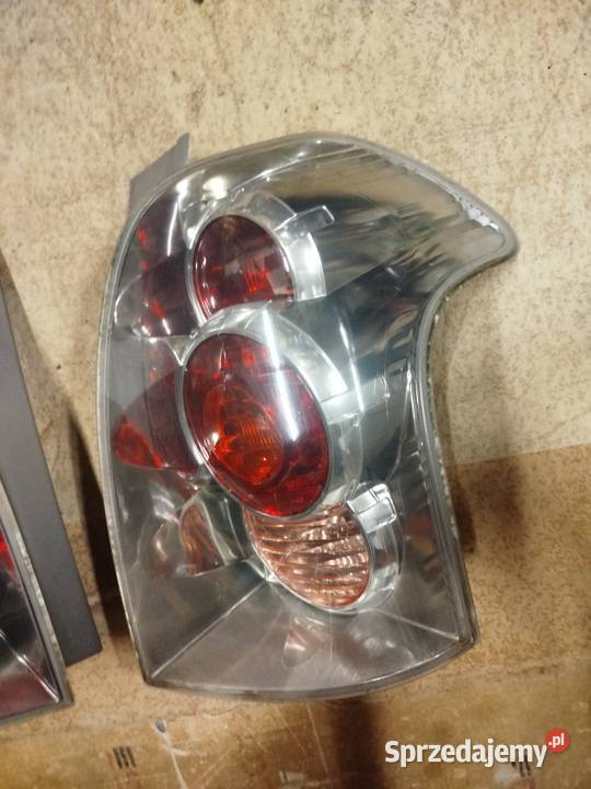 Lampa prawa tył Toyota Corolla Verso Sokołów Podlaski