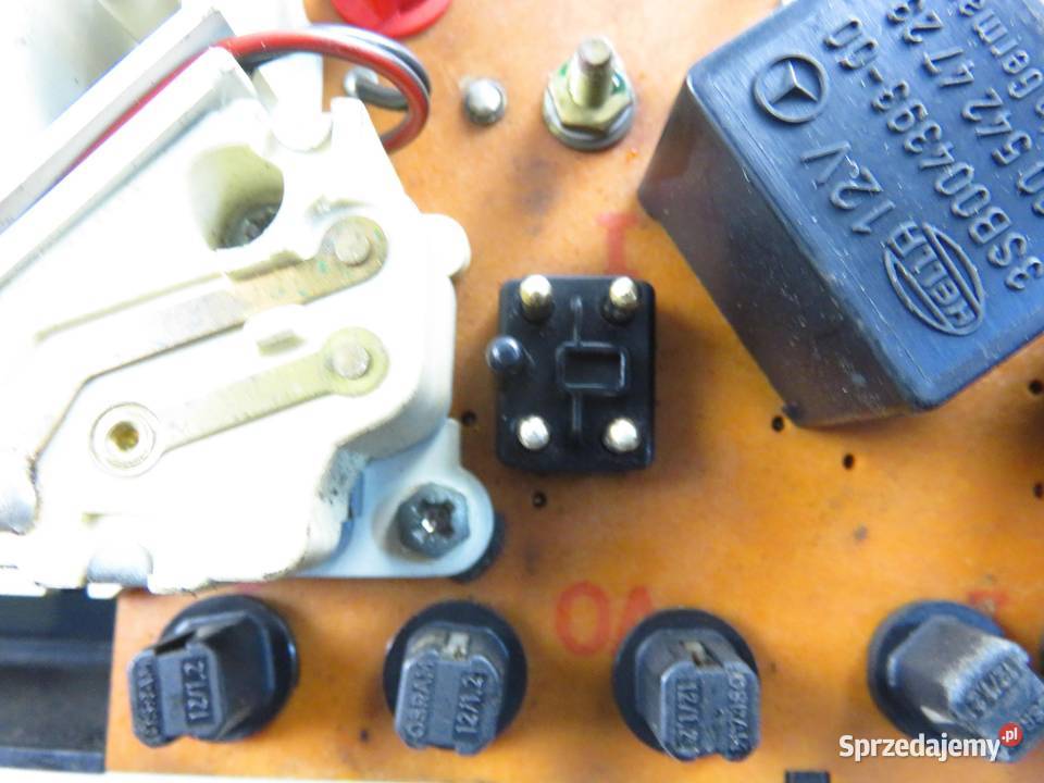 LICZNIK MERCEDES W124 200 D 1245401348