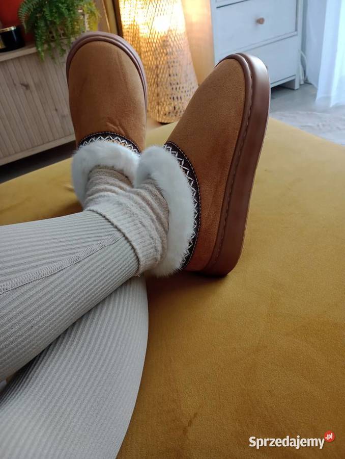 Nowe kapcie damskie rozmiar 37