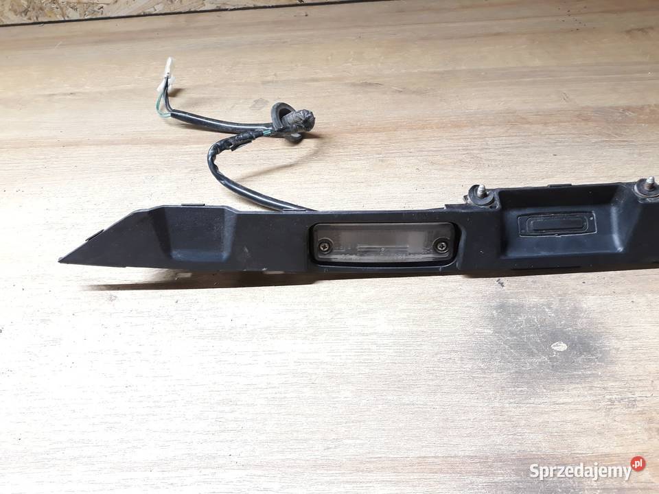 SUBARU OUTBACK LISTWA OŚWIETLENIE TABLICY TYŁ lampki tablicy rejestracyjnej Międzychód sprzedam