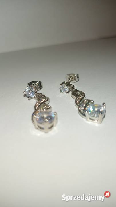 Długie kolczyki z cyrkoniami małopolskie Nowy Sącz