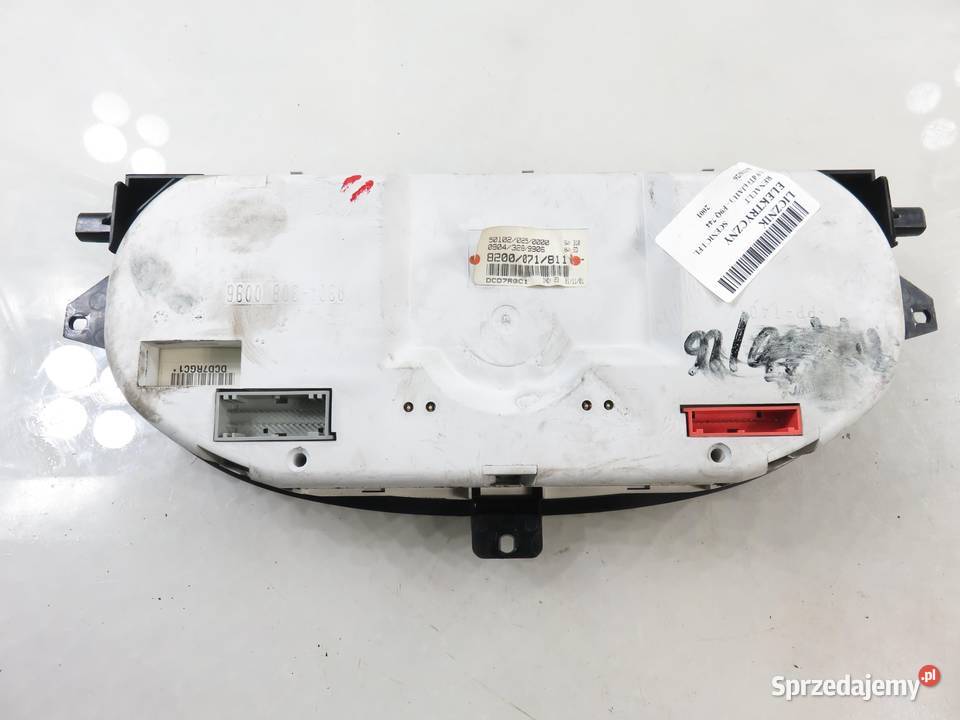 LICZNIK RENAULT SCENIC I FL 19 dTi 8200071811 osobowe