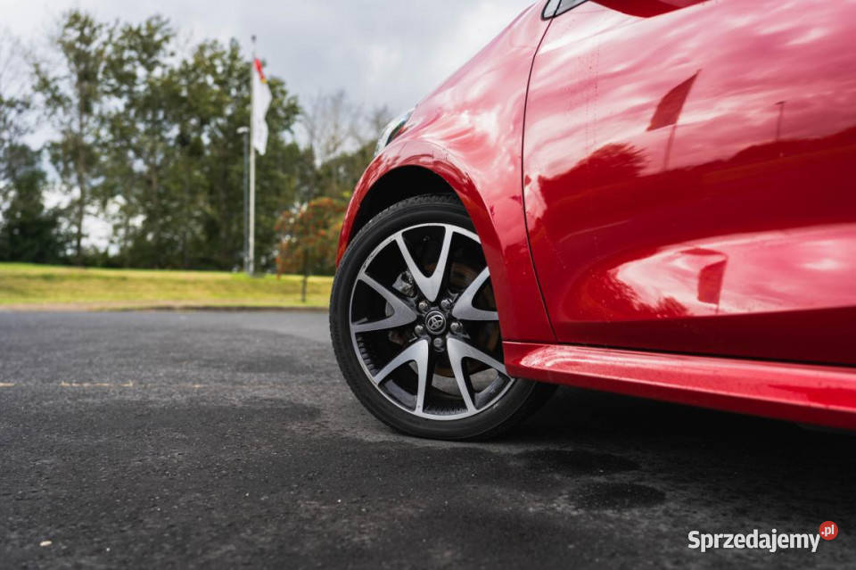 Toyota Yaris 15 VVTi Hybrid