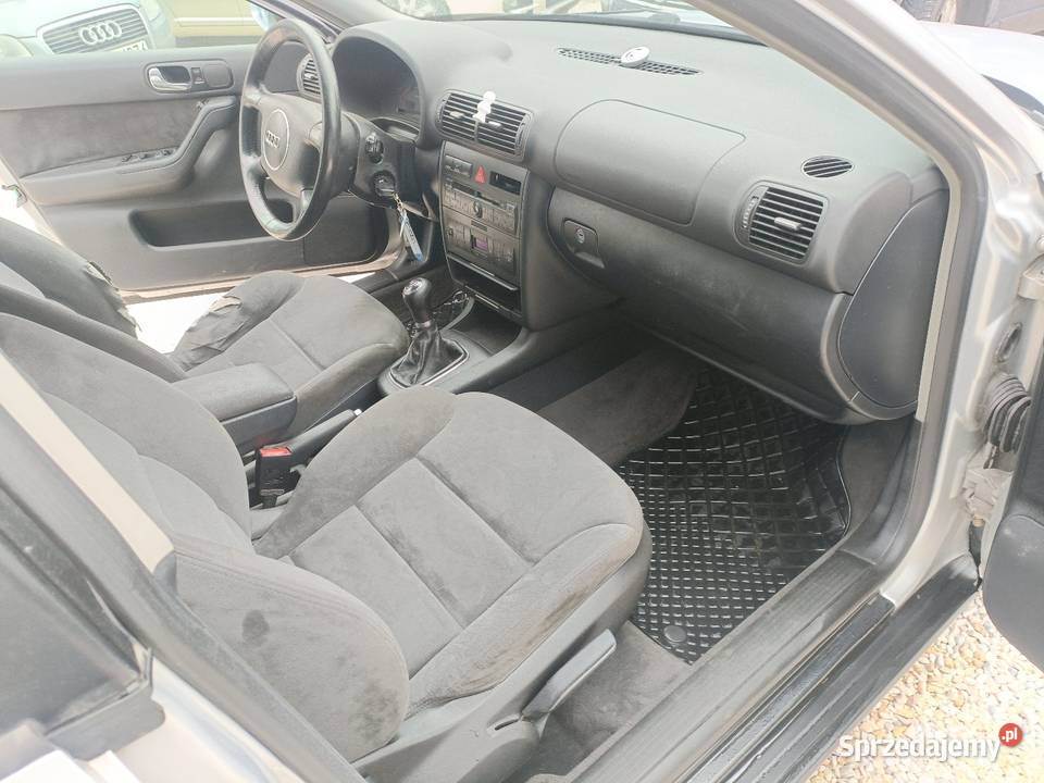 Ładna audi a3 Lift 5 drzwi alkantary Climatronic Kłodzko