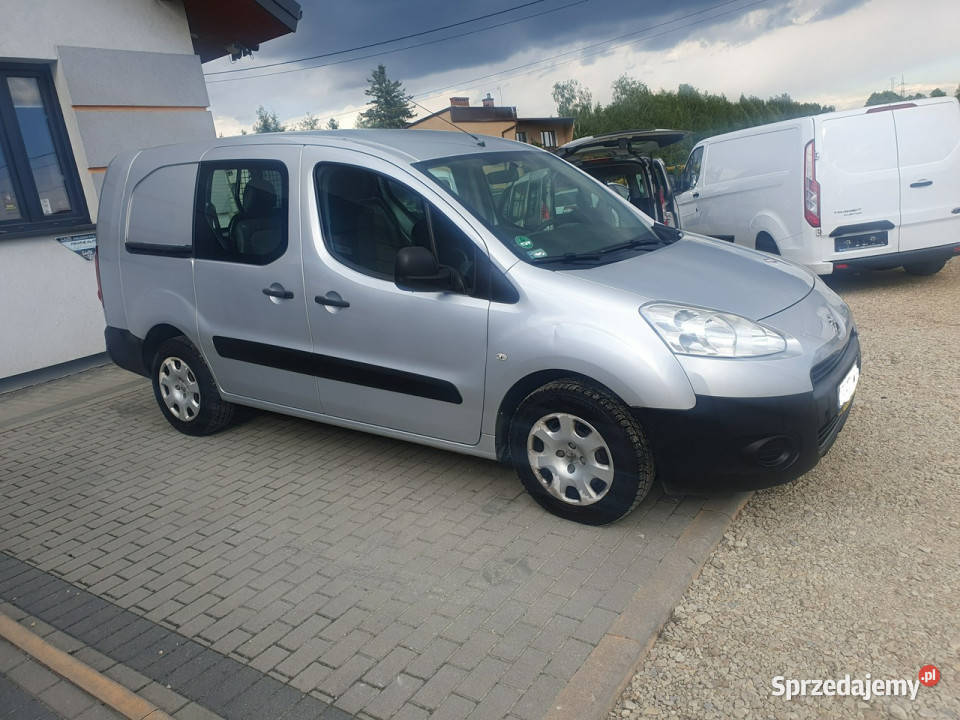Peugeot Partner 5 2 osobowy long zabudowa gruau śląskie Chełm Śląski