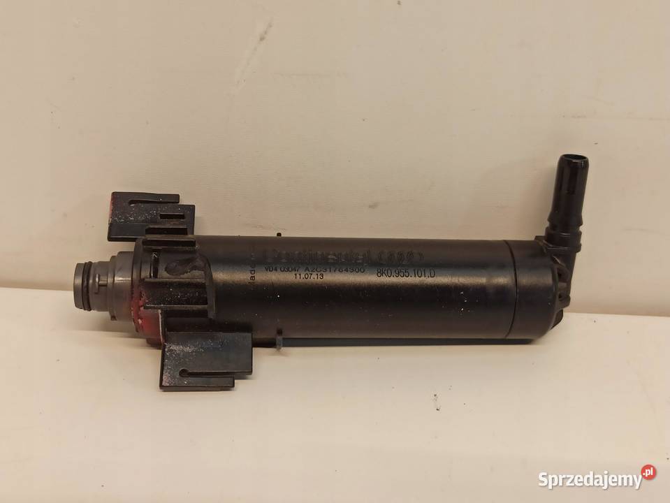 SPRYSKIWACZ LAMPY LEWY AUDI A4 B8 8K0955101D Wycieraczki i spryskiwacze
