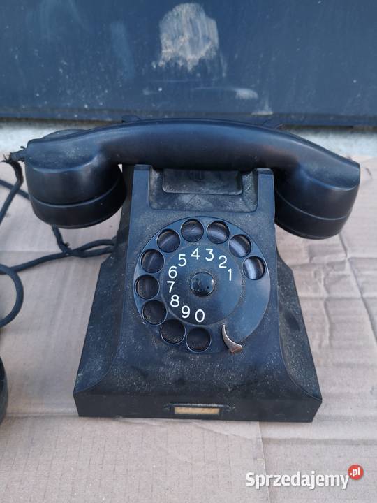 Zabytkowy telefon PTT Aleksandrów Łódzki