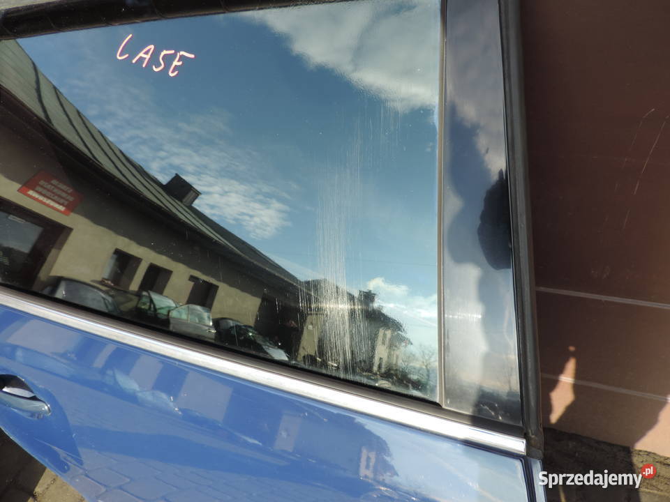 VW PASSAT B5 KOMBI FL DRZWI PRAWY TYŁ LA5E Drzwi Części samochodowe Nowy Sącz sprzedam