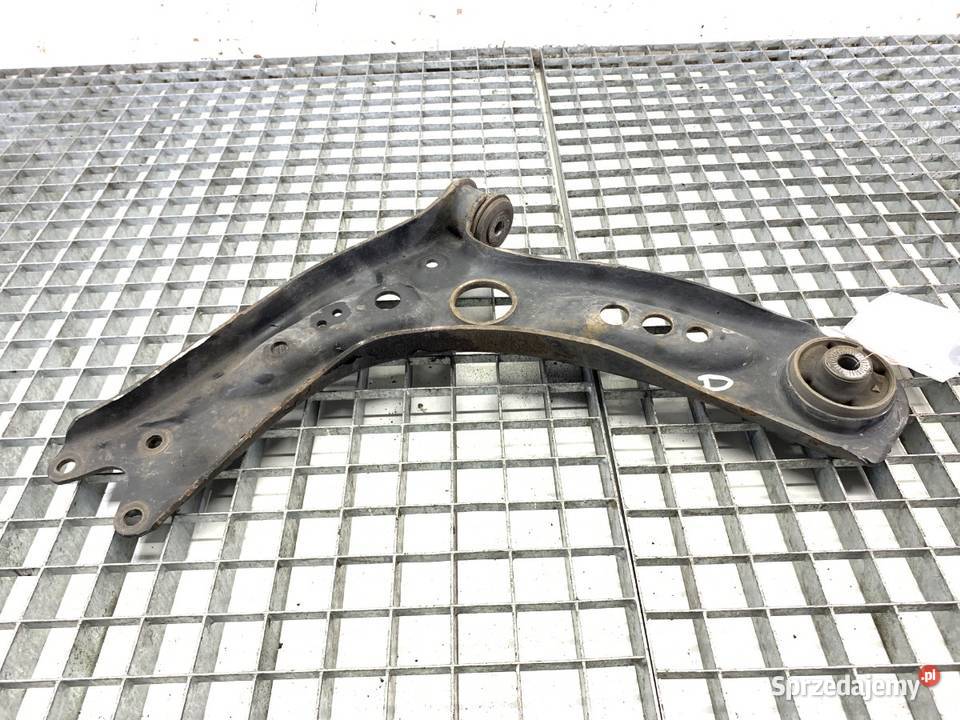 WAHACZ PRAWY PRZÓD VW GOLF VII Hatchback PRZEDNI sprzedam