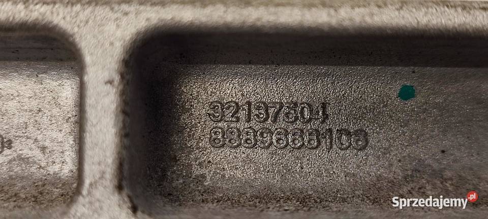 VOLVO XC40 ŁAPA WSPORNIK SILNIKA 32137504 Zawieszenie silnika