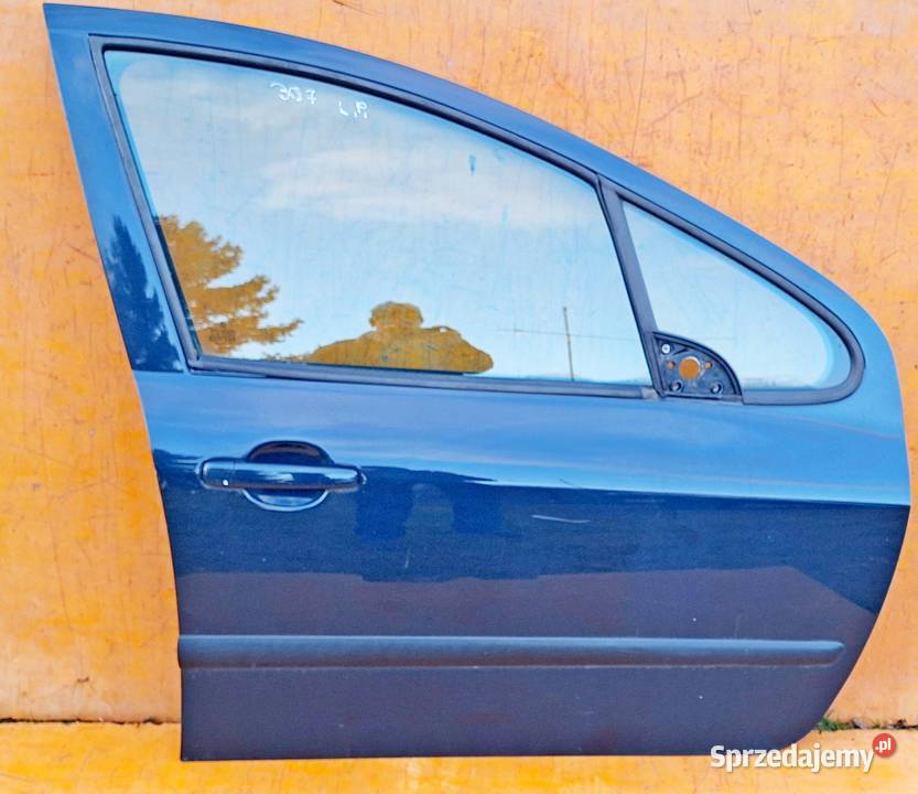 PEUGEOT 307 DRZWI PRAWY PRZÓD LAKIER KTGA osobowe Radom