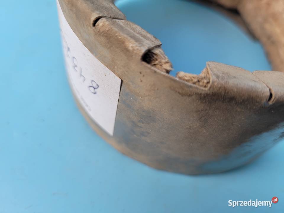 CASE IH PUMA 145 12r IZOLATOR WYDECHU 84322812 Kolno