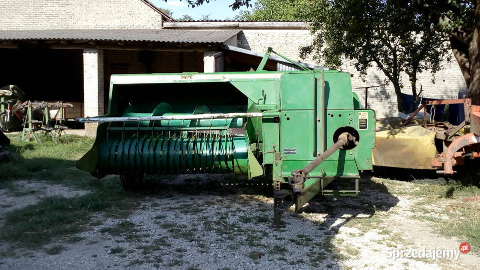 Prasa kostkująca John Deere 332