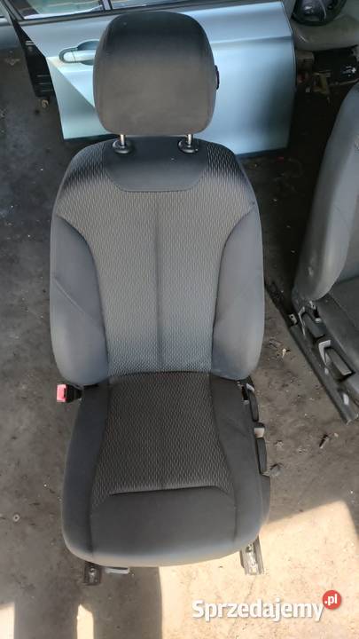 Fotele kanapa tył komplet foteli welur BMW F30 osobowe sprzedam