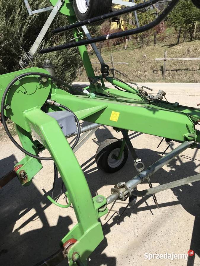 Sprzedam przetrząsacz karuzelowy 54 m stan Maszyny rolnicze Rabka-Zdrój