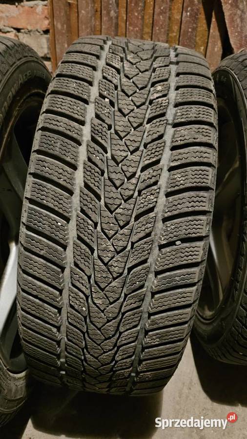 Opony zimowe 4 aeolus snowace aw03 rozmiar 225 Busko-Zdrój sprzedam