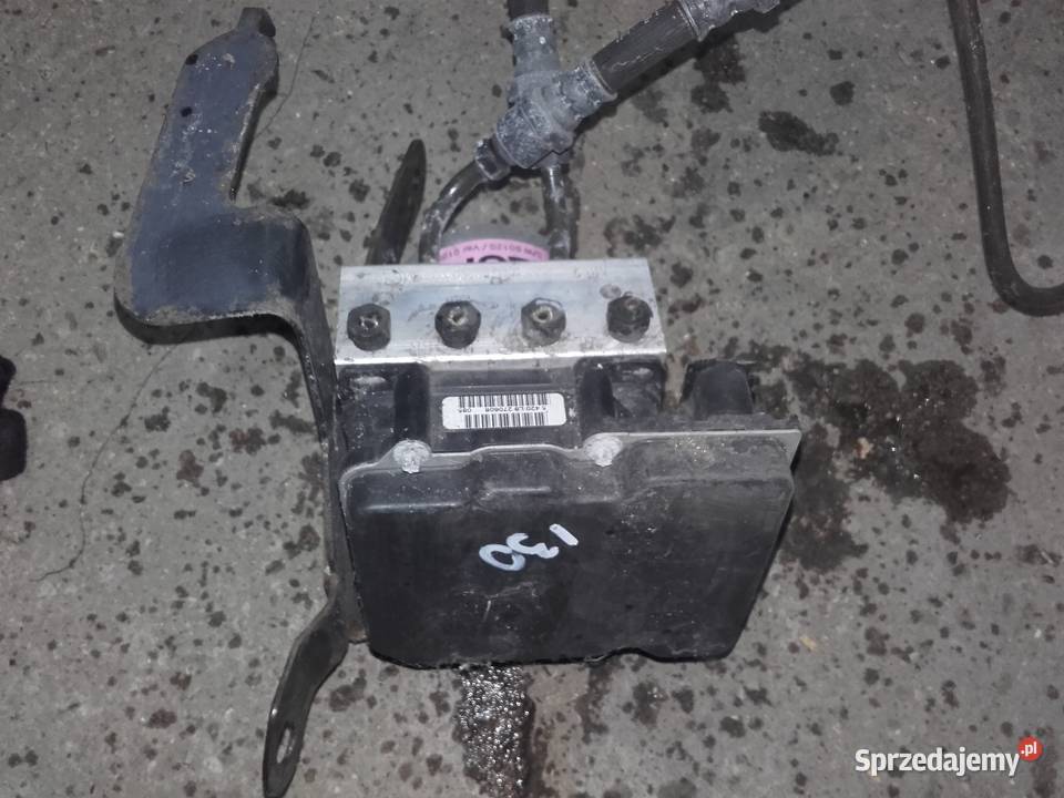 Hyundai i30 pompa ABS 0265235333 589202L500 Układ hamulcowy