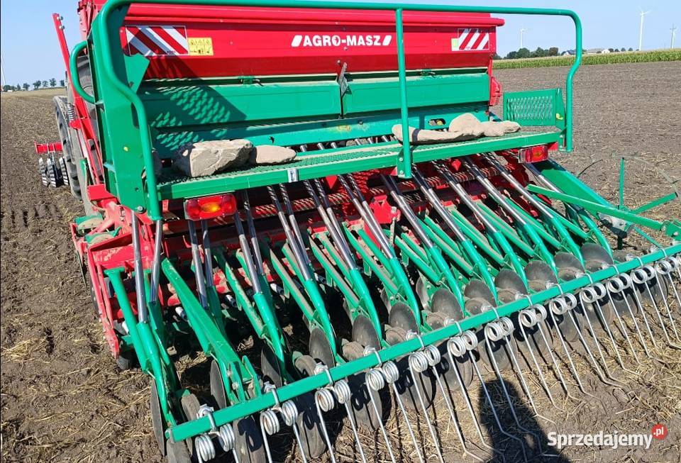 Zestaw uprawowosiewny Agromasz SN 300 siewnik nieuszkodzony
