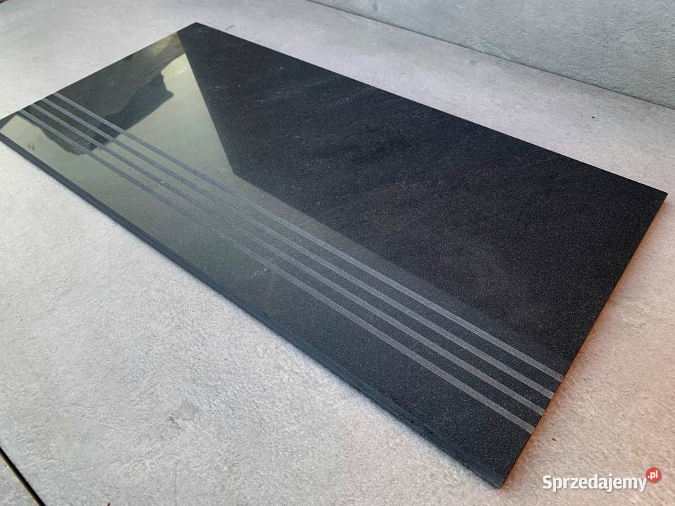 Czarne płytki na schody 30x60 WYSOKI POŁYSK łódzkie Łask