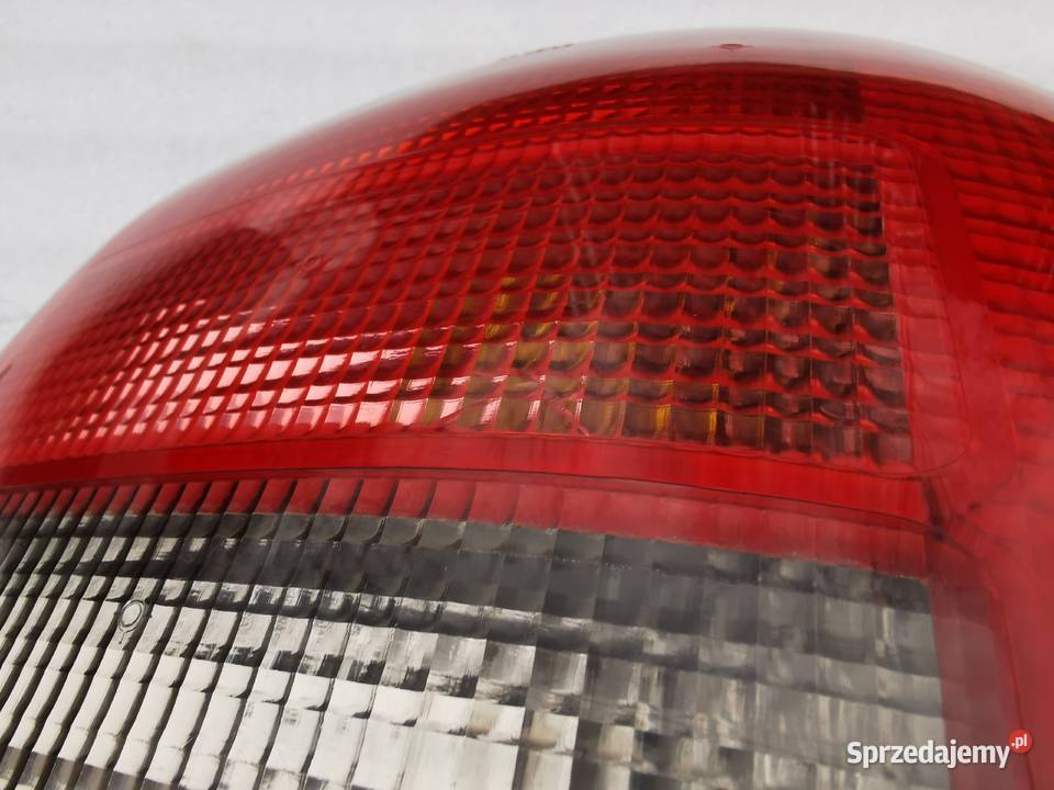 Lampa Prawy Tył Tylna Prawa Audi A4 B5 Avant Wyszków