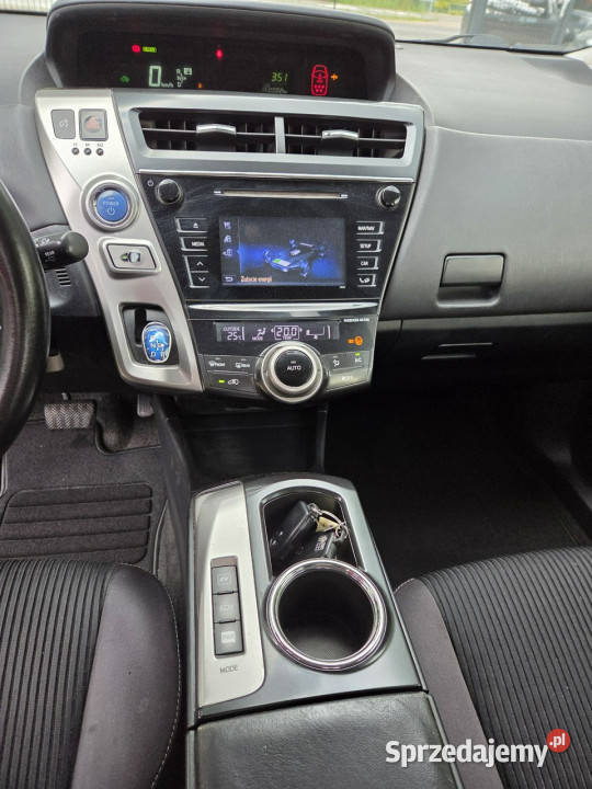 Toyota Prius 18 HSD 136 Skóra 7 osób Full LED system Start-Stop Prius Otwock Mały