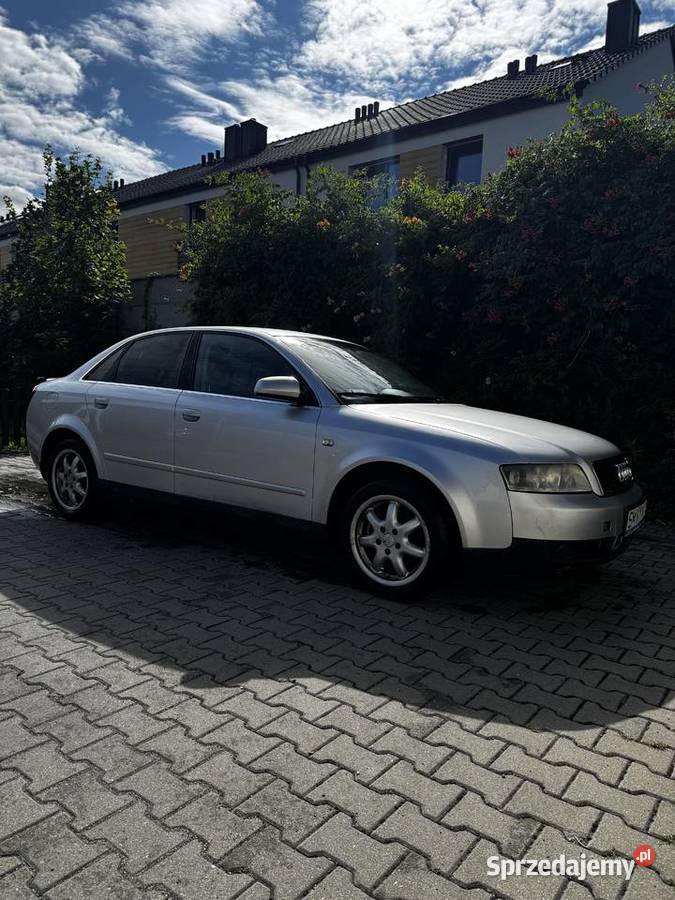 Audi A4 20 FSI benzynagaz manualna