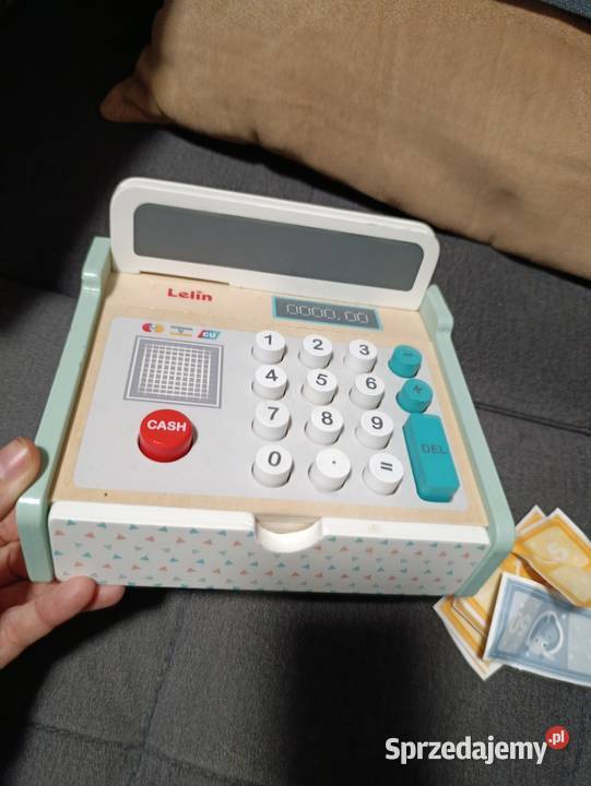 drewniana zabawka a dokładniej pastelowa kasa wielkopolskie Poznań