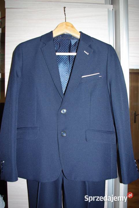 Garnitur granatowy komunijny 146 Pruszków