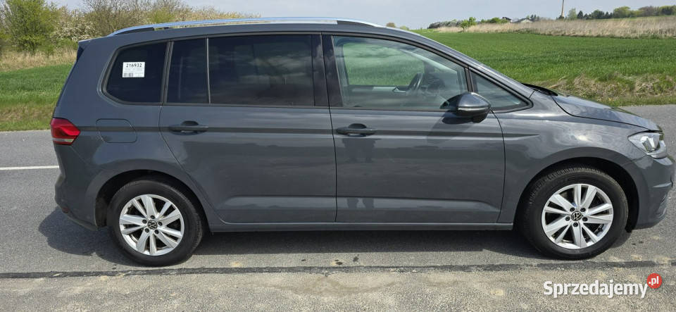 Volkswagen Touran Volkswagen Touran 15 TSI EVO 7 immobilizer Pleszew