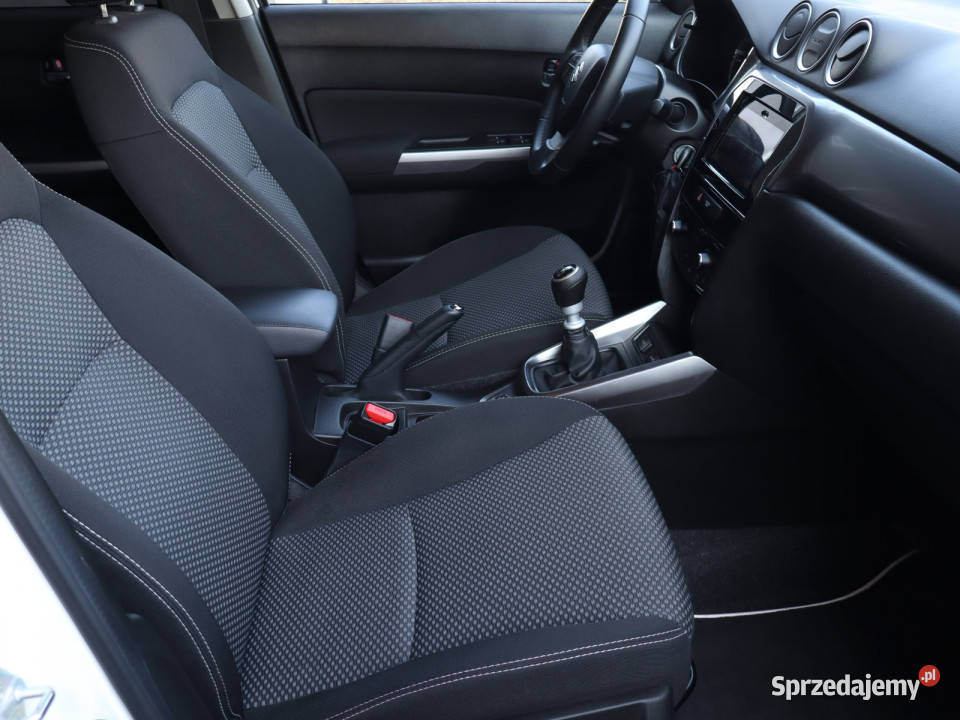 Suzuki Vitara 14 BoosterJet radio Vitara Bielany Wrocławskie