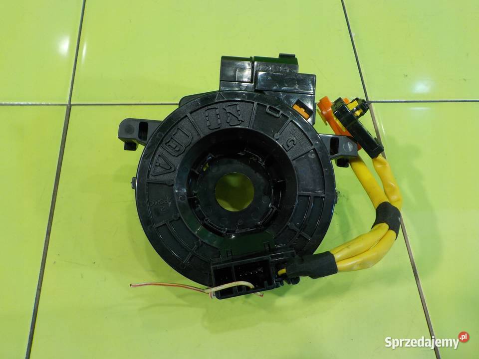 TOYOTA PRIUS II 15 VVTI AUT 08r 5D tasma zwijak Suków sprzedam