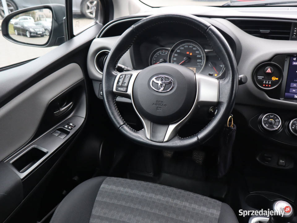 Toyota Yaris 10 VVTi Katowice