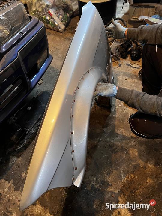 Poszerzone oryginalne błotniki przód BMW E36 Pozostałe Pozostałe Piasek