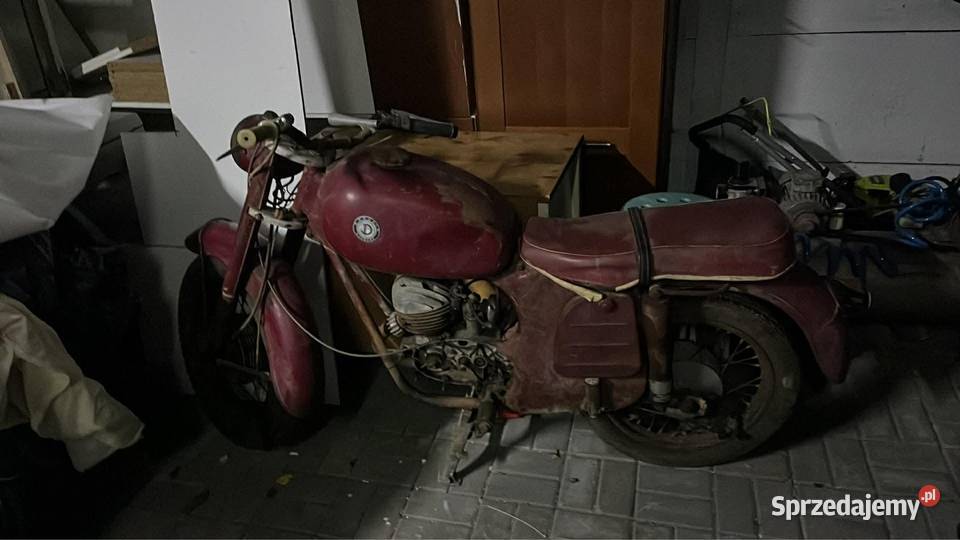 Danuvia 125 nieuszkodzony Kłobuck sprzedam