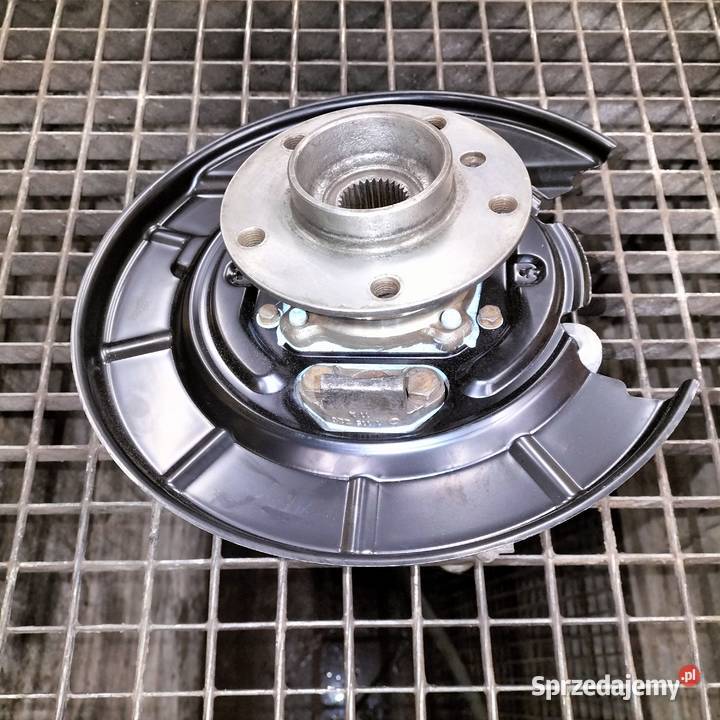 Zwrotnica prawa tylna BMW E39 nowa Wszystkie osobowe Poręba