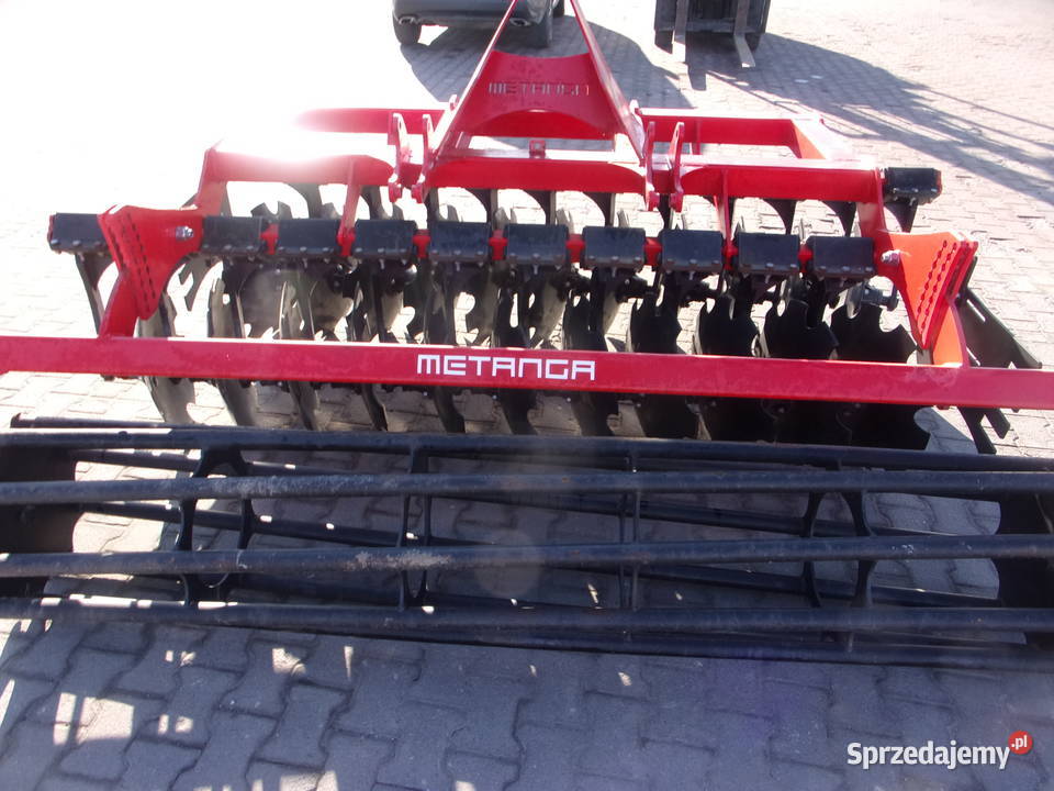 Brona talerzowa kompaktowa BT270 Metanga 27m w Opoczno