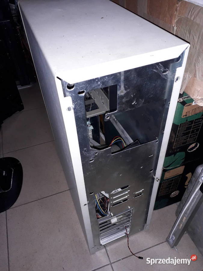 Obudow AT Bigtower retro PC Big Tower Warszawa