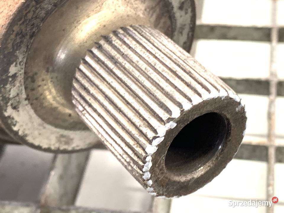 PÓŁOŚ LEWY PRZÓD SKODA SUPERB II 20 170 0815