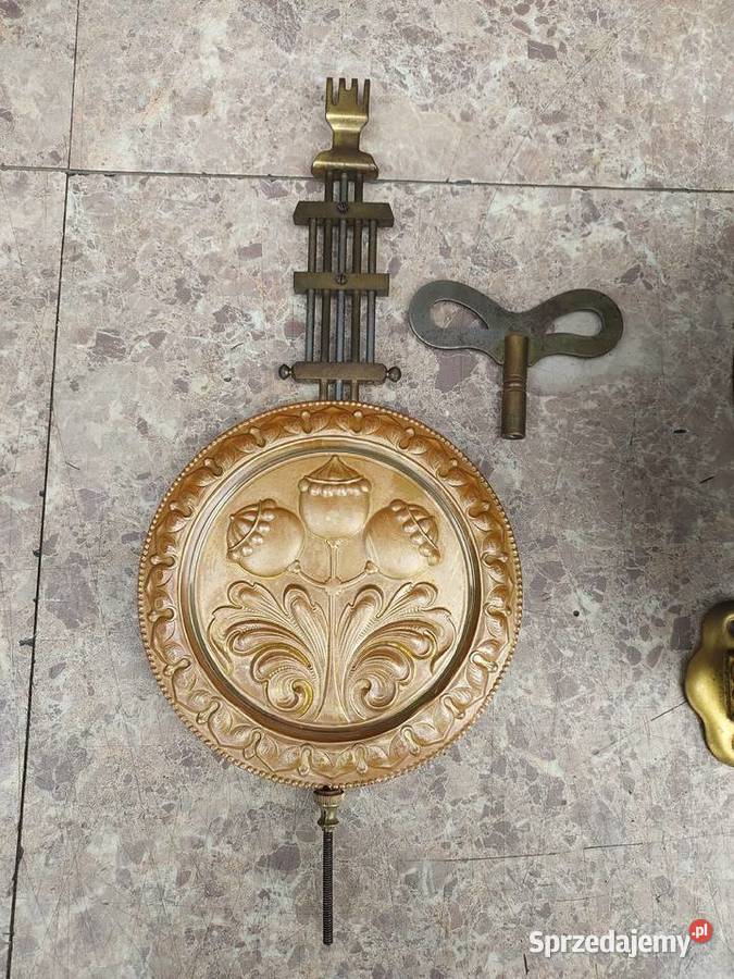 173 Zestaw mechanizm starego małego zegara HAU Tczew