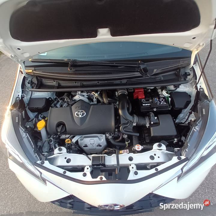 Toyot yaris III Rok produkcji 2020 łódzkie Łódź