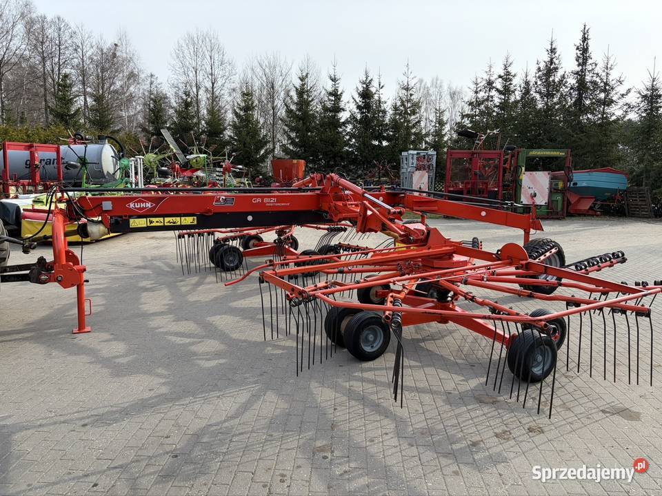 Zgrabiarka 2 karuzelowa Kuhn GA 8121 MASTERDRIVE Zgrabiarki i przetrząsacze mazowieckie Myszyniec sprzedam