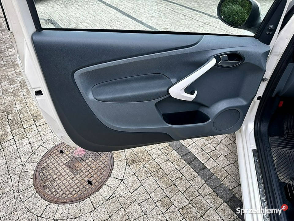 Ford KA Ford Ka 12 69 StartStoppSystem Titanium elektryczne lusterka KA Wrocław