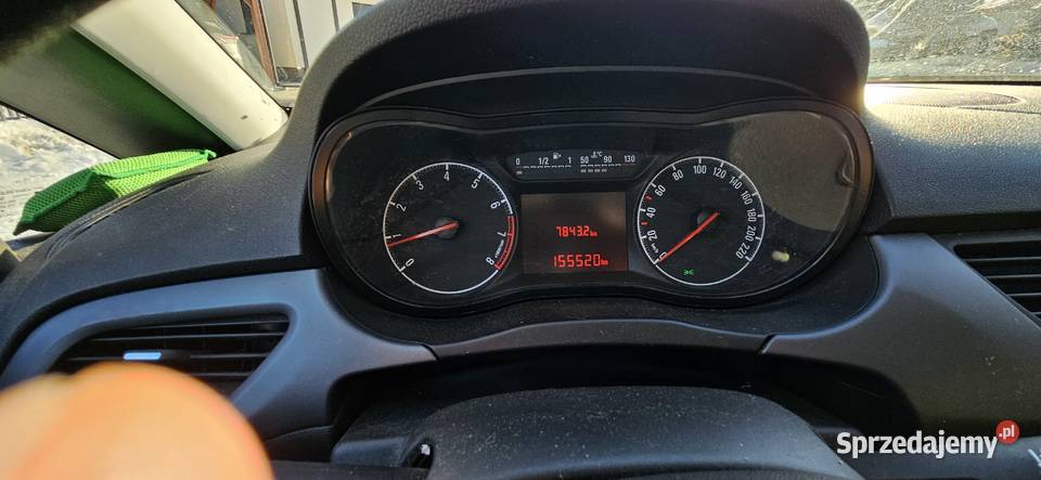 Opel Corsa 14 2015 sprzedam