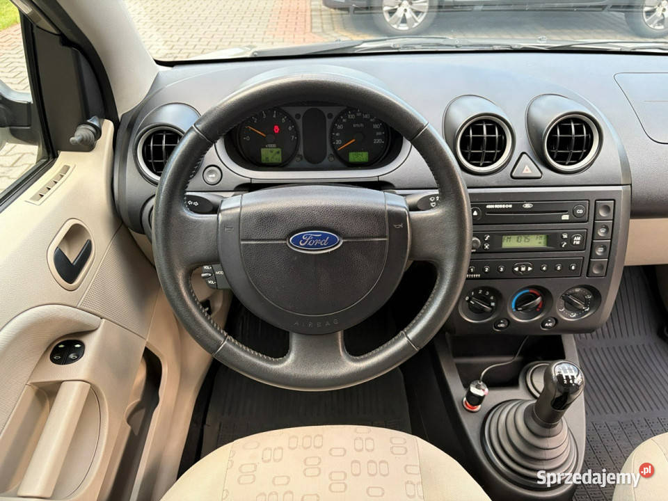 Ford Fiesta 14 benzyna 80 5 drzwi Klimatyzacja 101050km Lipówki sprzedam